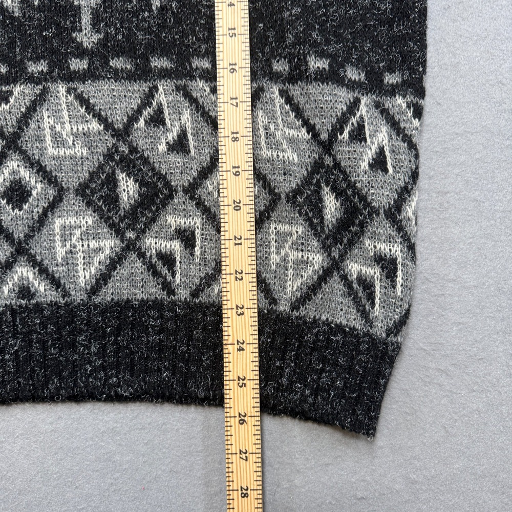 Vintage Le Laureat Sweater Women's 6 Black Gray Geometric Snowflake Crewneck - Picture 3 of 7